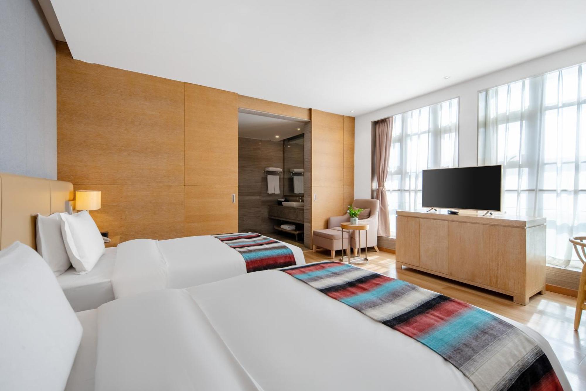 Novotel Huashan Huayin Exterior photo